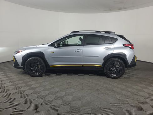 Used 2024 Subaru Crosstrek 2.5i Sport w/ Crosstrek Mirror Package image 7