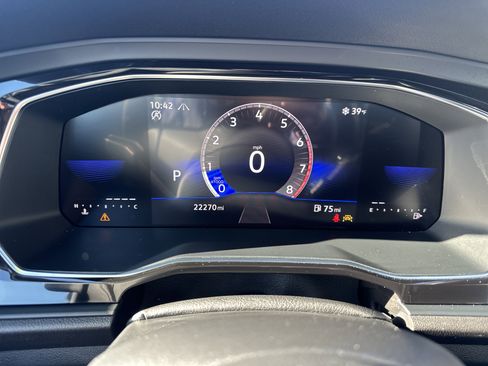 Used 2023 Volkswagen Jetta Sport image 16