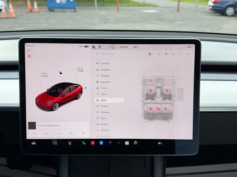 Used 2022 Tesla Model 3 Long Range image 57