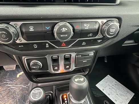 New 2026 Jeep Wrangler Sport AWD/4WD image 27