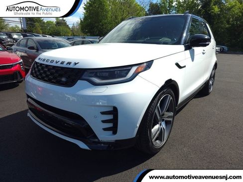 Used 2023 Land Rover Discovery HSE R-Dynamic AWD/4WD image 1
