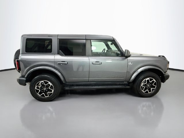 Used 2024 Ford Bronco Outer Banks AWD/4WD image 8