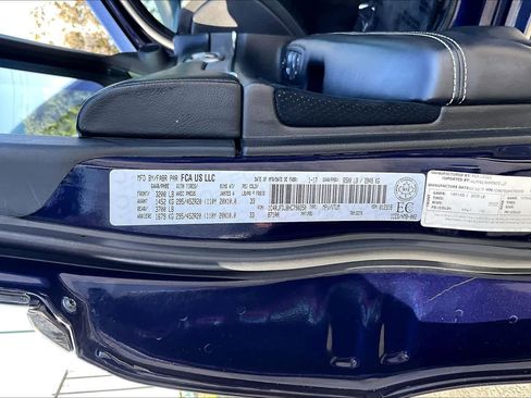 Used 2017 Jeep Grand Cherokee SRT w/ Trailer Tow Group IV AWD/4WD image 21