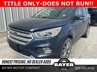 Used 2018 Ford Escape Titanium video 1