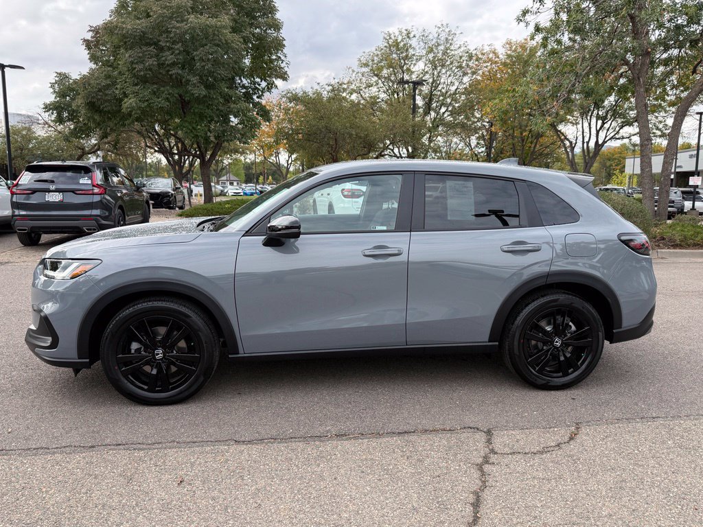 Used 2027 Honda HR-V Sport image 9