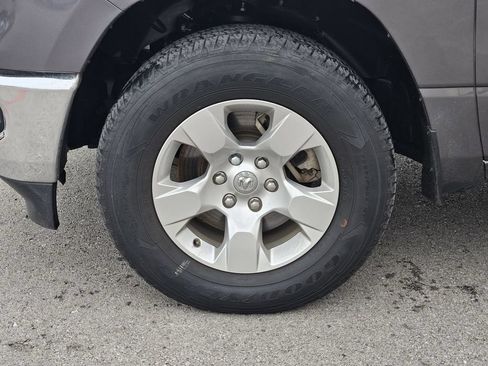 Used 2023 RAM 1500 Big Horn AWD/4WD image 9