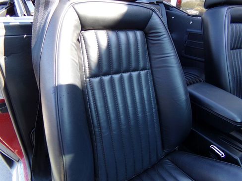 Used 1991 Ford Mustang GT image 46