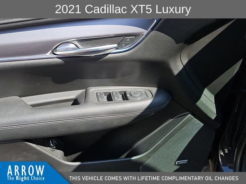 Used 2021 Cadillac XT5 Luxury FWD image 21