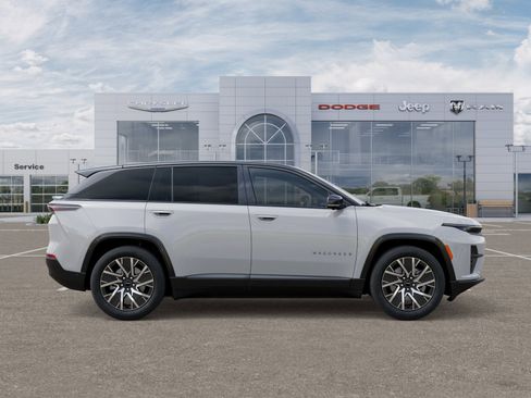 New 2025 Jeep Wagoneer S Limited image 29