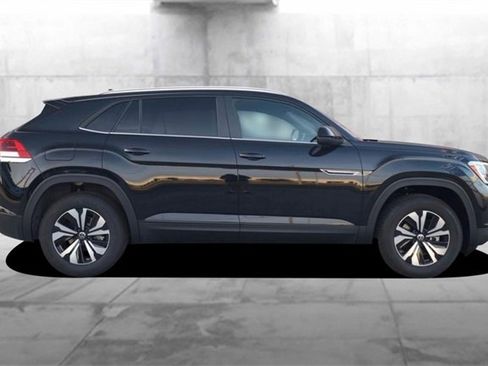 New 2026 Volkswagen Atlas Cross Sport SE image 5
