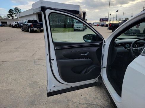 Used 2023 Hyundai Santa Cruz Limited image 11