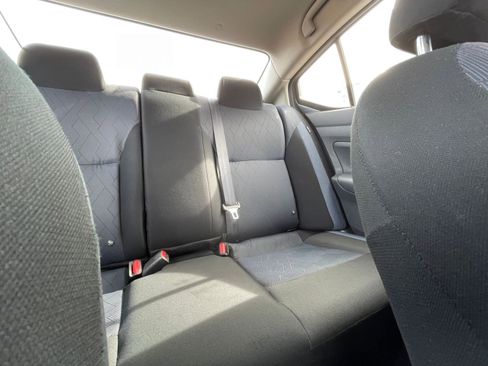 Used 2025 Nissan Versa SV image 36