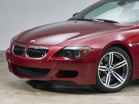 Used 2006 BMW M6 Coupe RWD image 13
