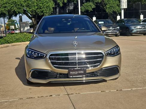 Used 2024 Mercedes-Benz S 580 4MATIC Sedan image 2