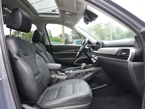 Used 2024 Kia Telluride SX Prestige AWD/4WD image 40