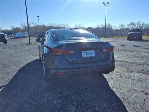 Used 2023 Nissan Altima 2.5 SL image 18