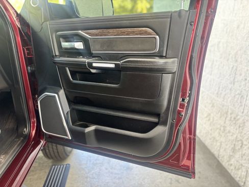 Used 2019 RAM 3500 Laramie image 25