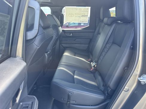 New 2025 Toyota Tacoma Limited AWD/4WD image 30