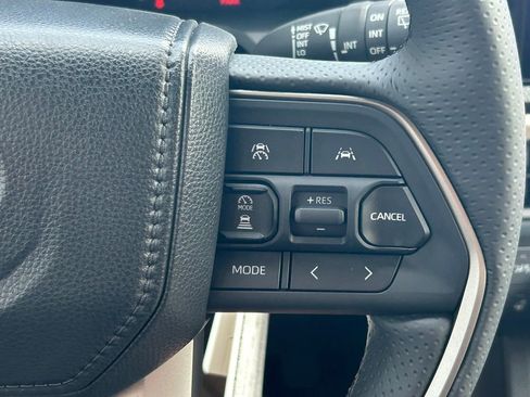 New 2026 Toyota 4Runner Limited AWD/4WD image 44