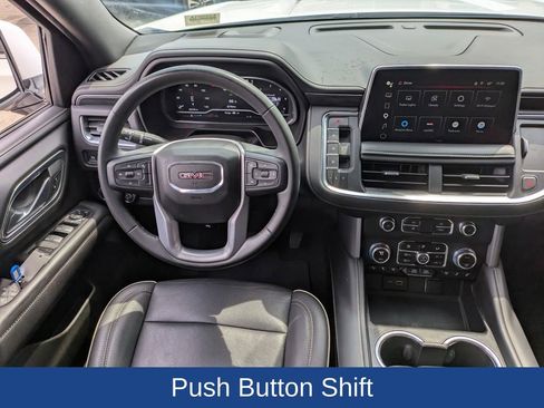 Used 2023 GMC Yukon SLT AWD/4WD image 21