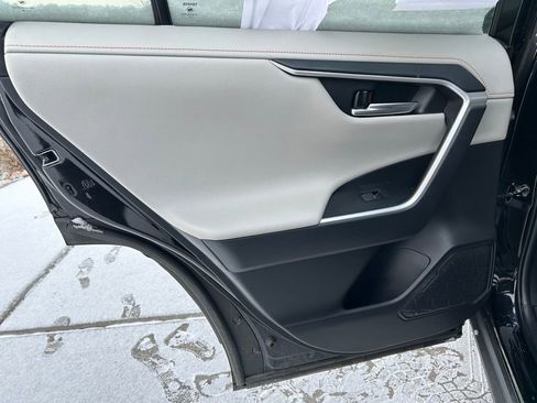 Used 2024 Toyota RAV4 Adventure image 25