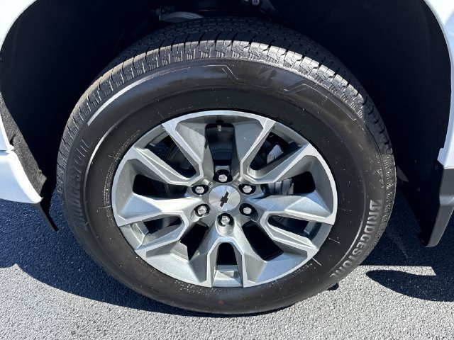 New 2026 Chevrolet Silverado 1500 RST RWD image 9