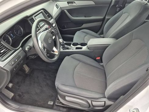 Used 2018 Hyundai Sonata SE FWD image 12