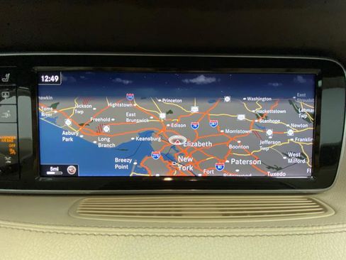 Used 2015 Mercedes-Benz S 550 4MATIC Coupe w/ Sport Package image 30