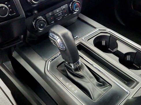 Used 2019 Ford F150 XLT w/ Equipment Group 302A Luxury AWD/4WD image 16