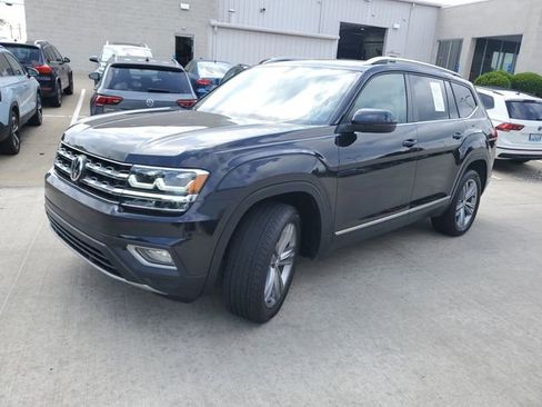 Used 2019 Volkswagen Atlas SEL AWD/4WD image 2