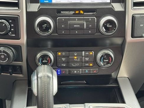 Used 2019 Ford F150 Platinum AWD/4WD image 15