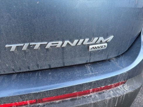 Used 2018 Ford Edge Titanium w/ Equipment Group 302A image 35