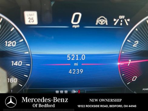 Used 2026 Mercedes-Benz GLB 250 4MATIC image 27