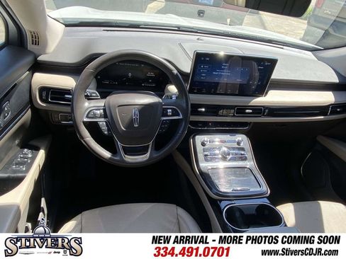 Used 2022 Lincoln Nautilus Reserve AWD/4WD image 15