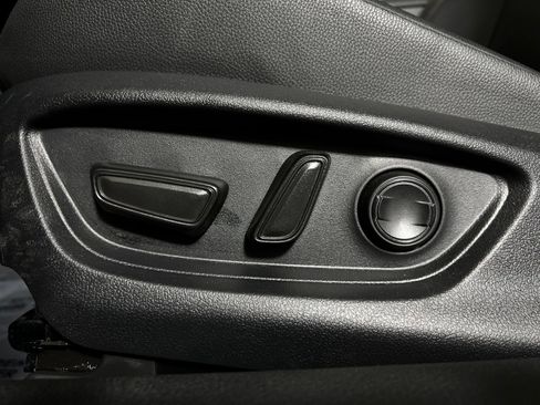 Certified 2025 Toyota Camry XLE AWD/4WD image 14