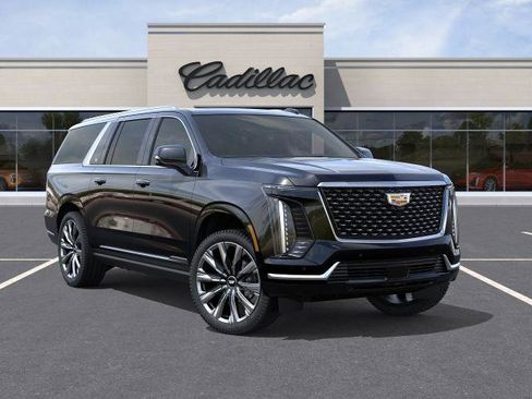 New 2026 Cadillac Escalade ESV Luxury AWD/4WD image 7