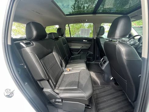 Certified 2023 Volkswagen Atlas SE w/ Panoramic Sunroof Package AWD/4WD image 26