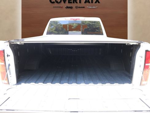 Used 2025 Chevrolet Silverado 2500 High Country w/ High Country Premium Package AWD/4WD image 10