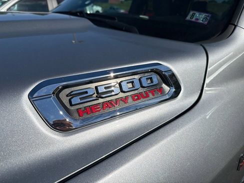 Used 2021 RAM 2500 Big Horn w/ Level 1 Equipment Group AWD/4WD image 9