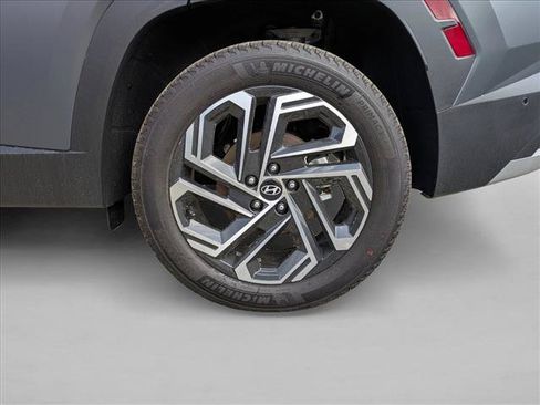 New 2025 Hyundai Tucson Limited AWD/4WD image 10