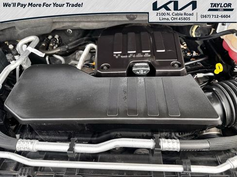 Used 2023 Chevrolet Silverado 1500 LT AWD/4WD image 25