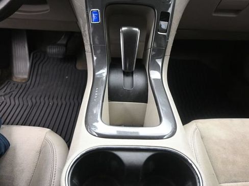 Used 2014 Chevrolet Volt Premium w/ Premium Trim Package FWD image 13