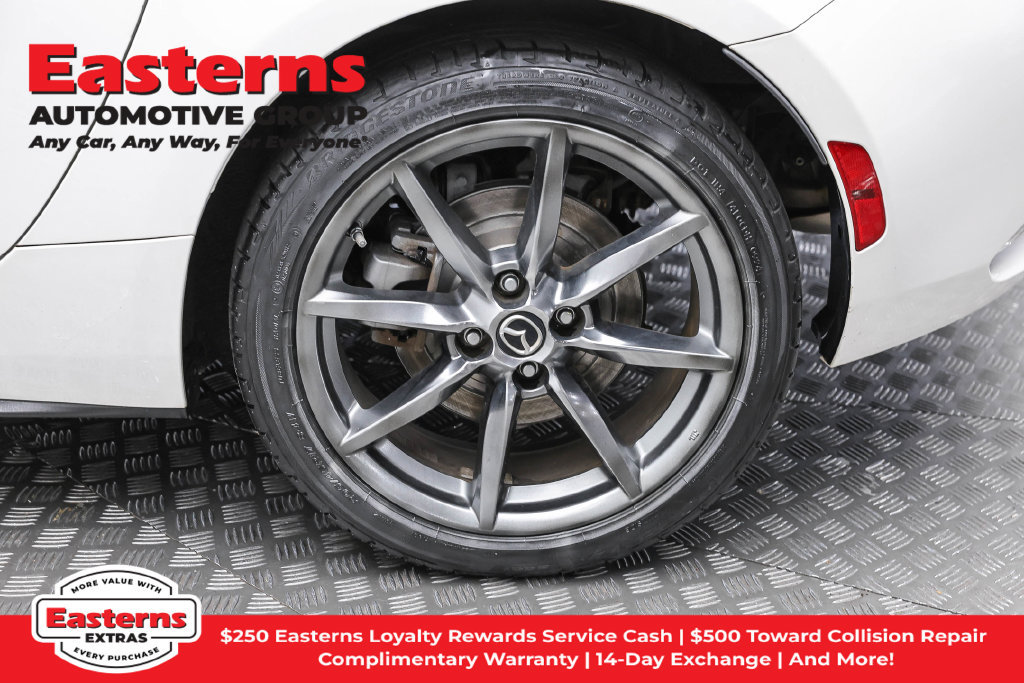Used 2018 MAZDA MX-5 Miata Grand Touring RWD image 9