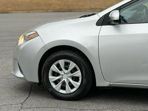 Used 2016 Toyota Corolla L image 8