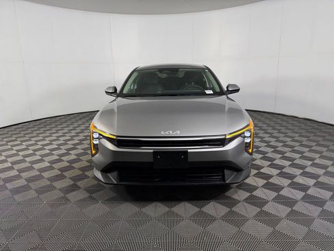 Used 2025 Kia K4 LXS image 5