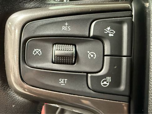 Used 2023 Chevrolet Silverado 1500 ZR2 AWD/4WD image 18
