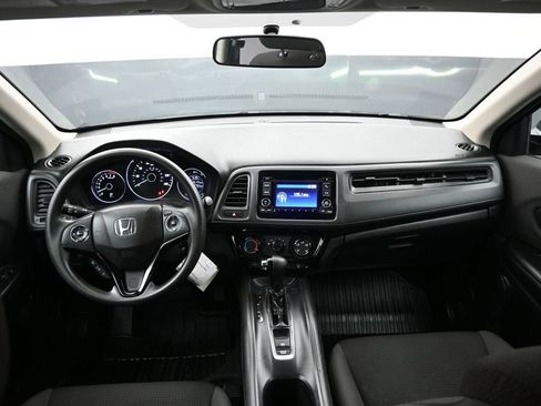 Used 2022 Honda HR-V LX image 16