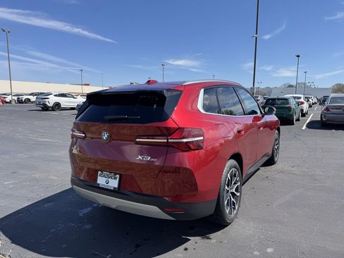 Used 2025 BMW X3 xDrive30i w/ Premium Package image 6