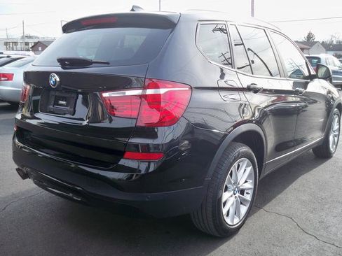 Used 2017 BMW X3 sDrive28i image 3