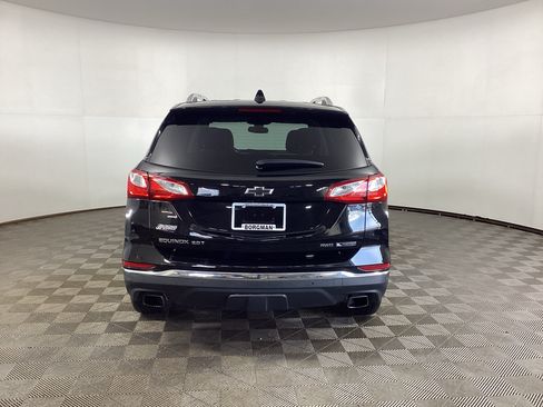 Used 2018 Chevrolet Equinox Premier AWD/4WD image 3